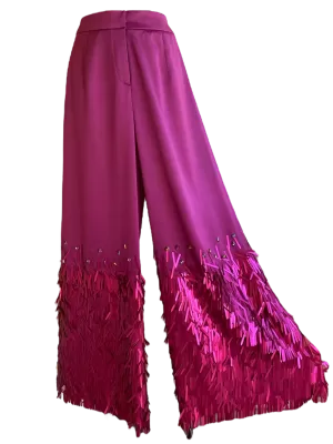 Pantalon con detalles bordados